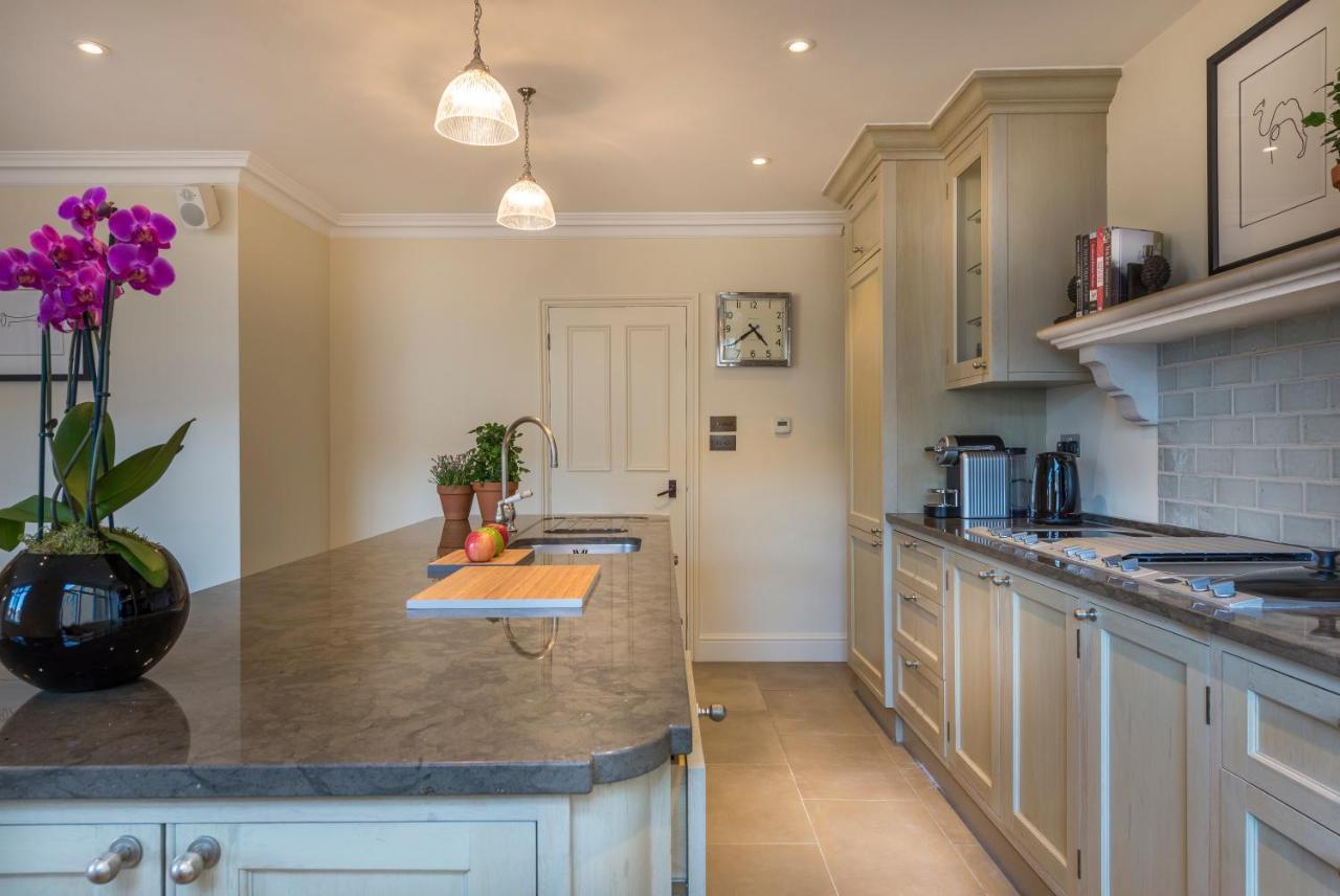 The Capital Hotel, & Townhouse 5* Londra