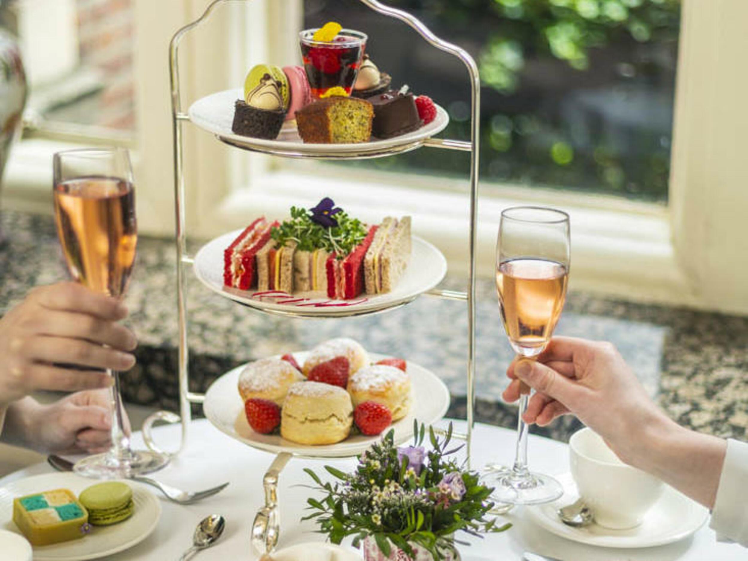 The Capital Hotel, & Townhouse 5* Londra