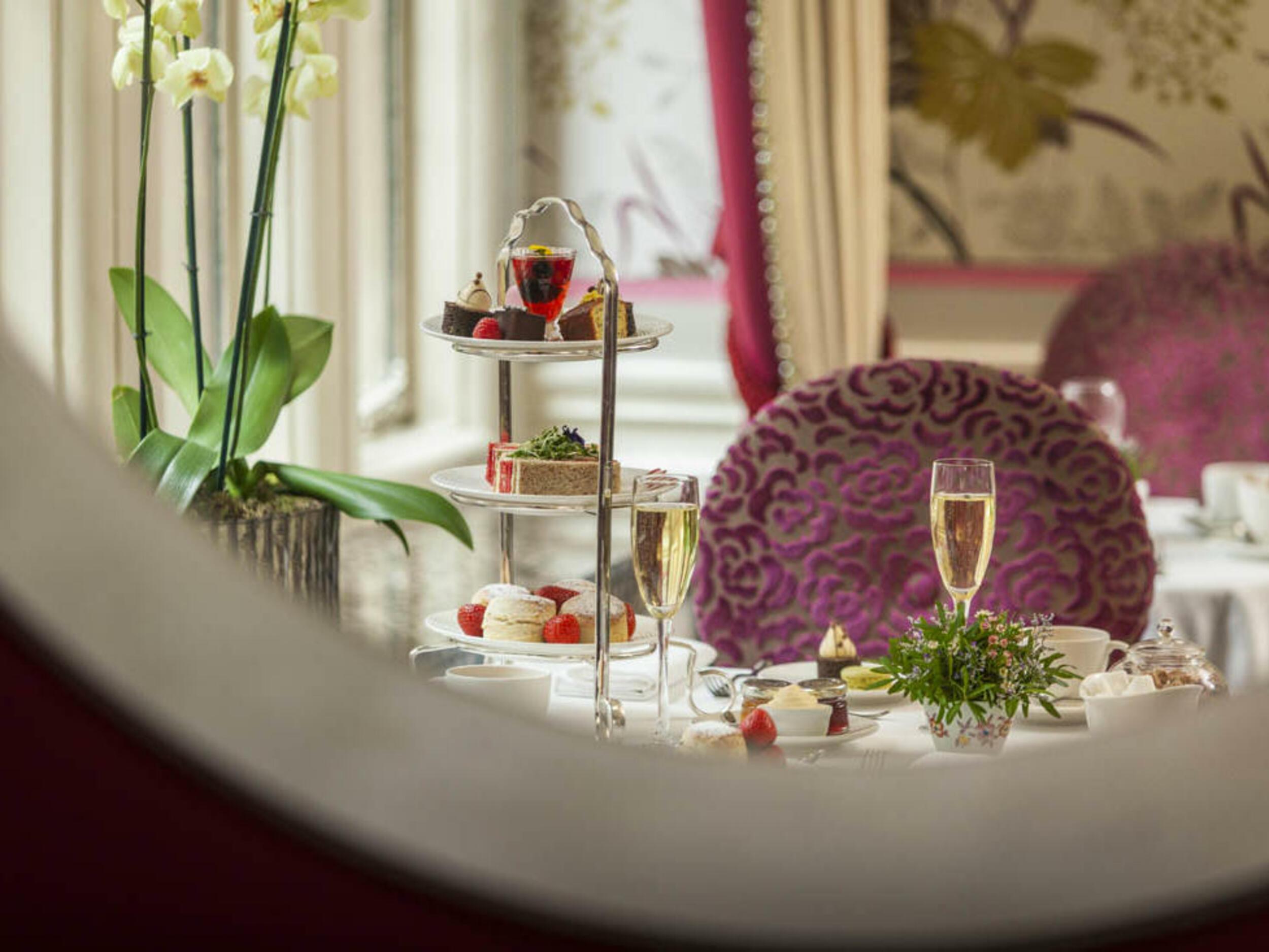 The Capital Hotel, & Townhouse Londra