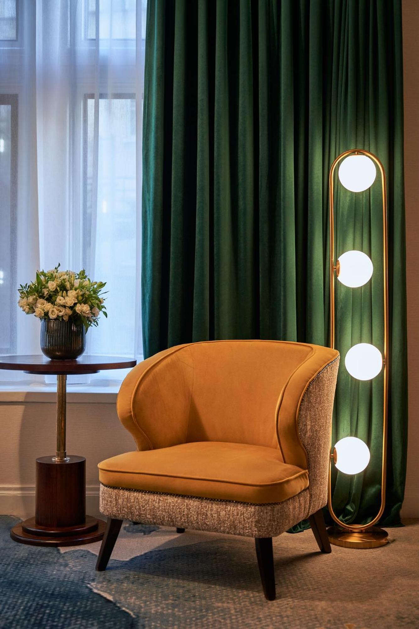 The Capital Hotel, & Townhouse Londra