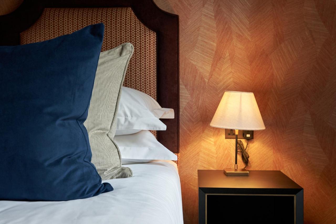 The Capital Hotel, & Townhouse Londra